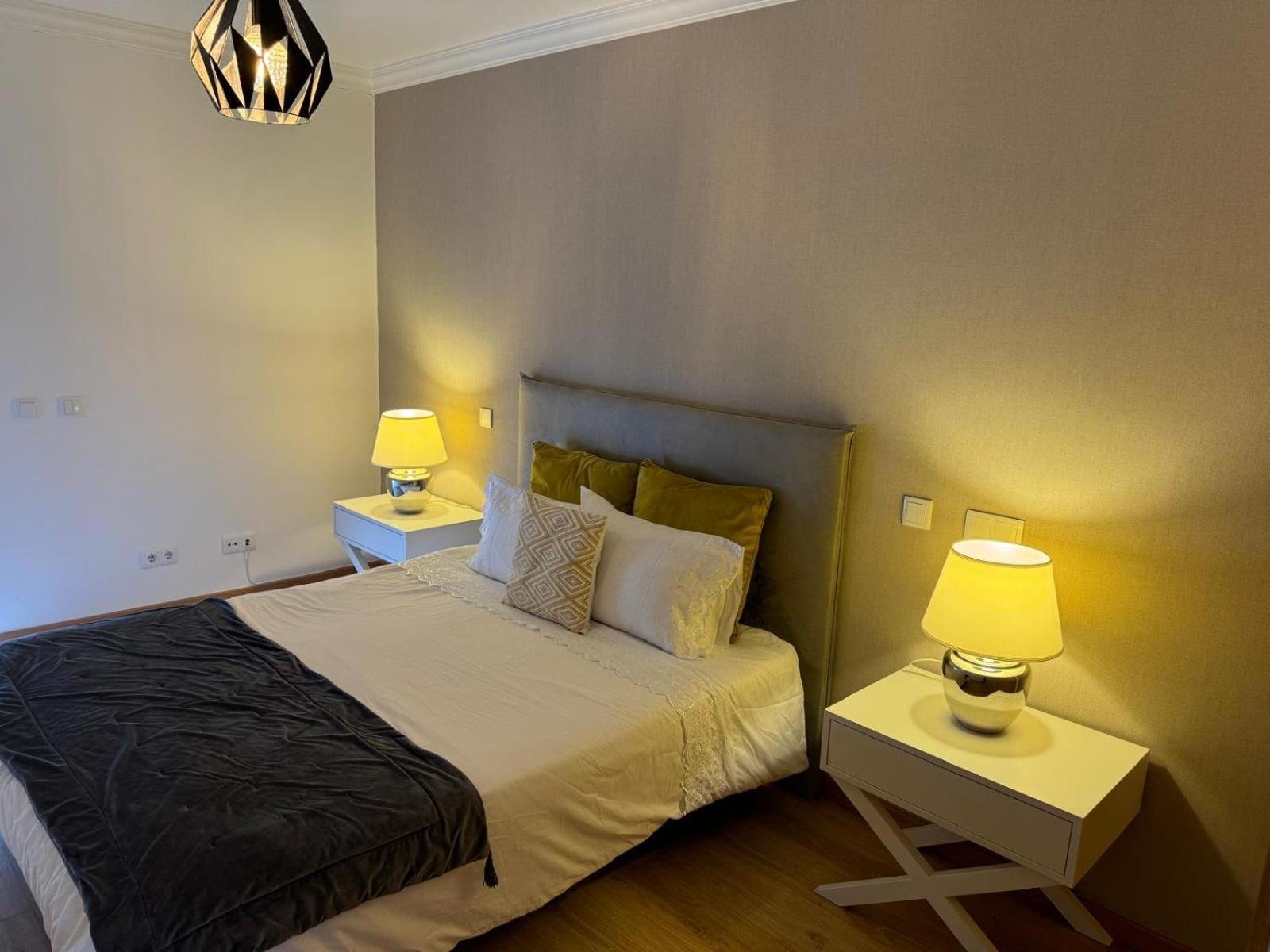 Modern 2 Bed Apartment 5Km Carvoeiro Лагоа Екстериор снимка